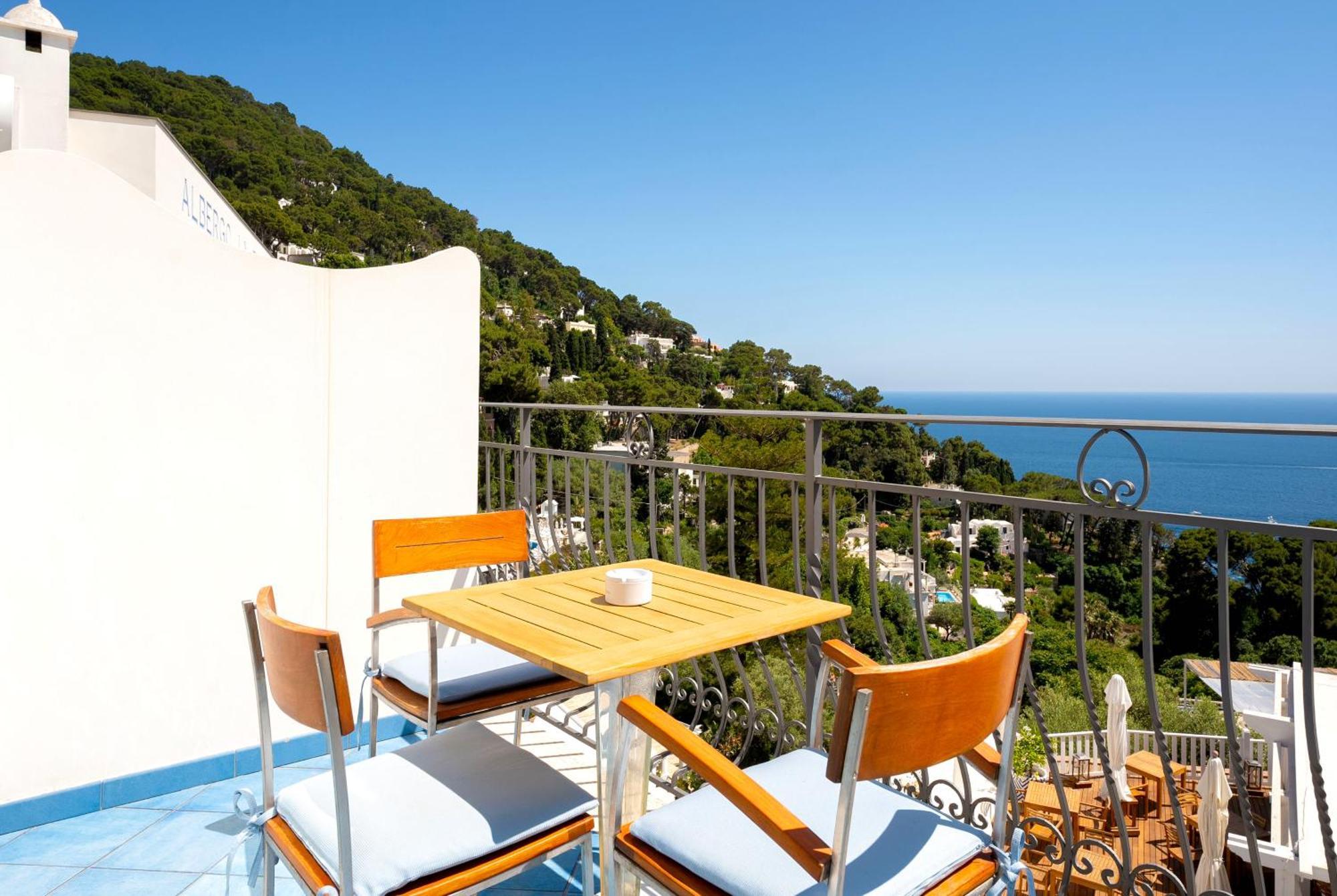 Hotel La Floridiana Capri Luaran gambar