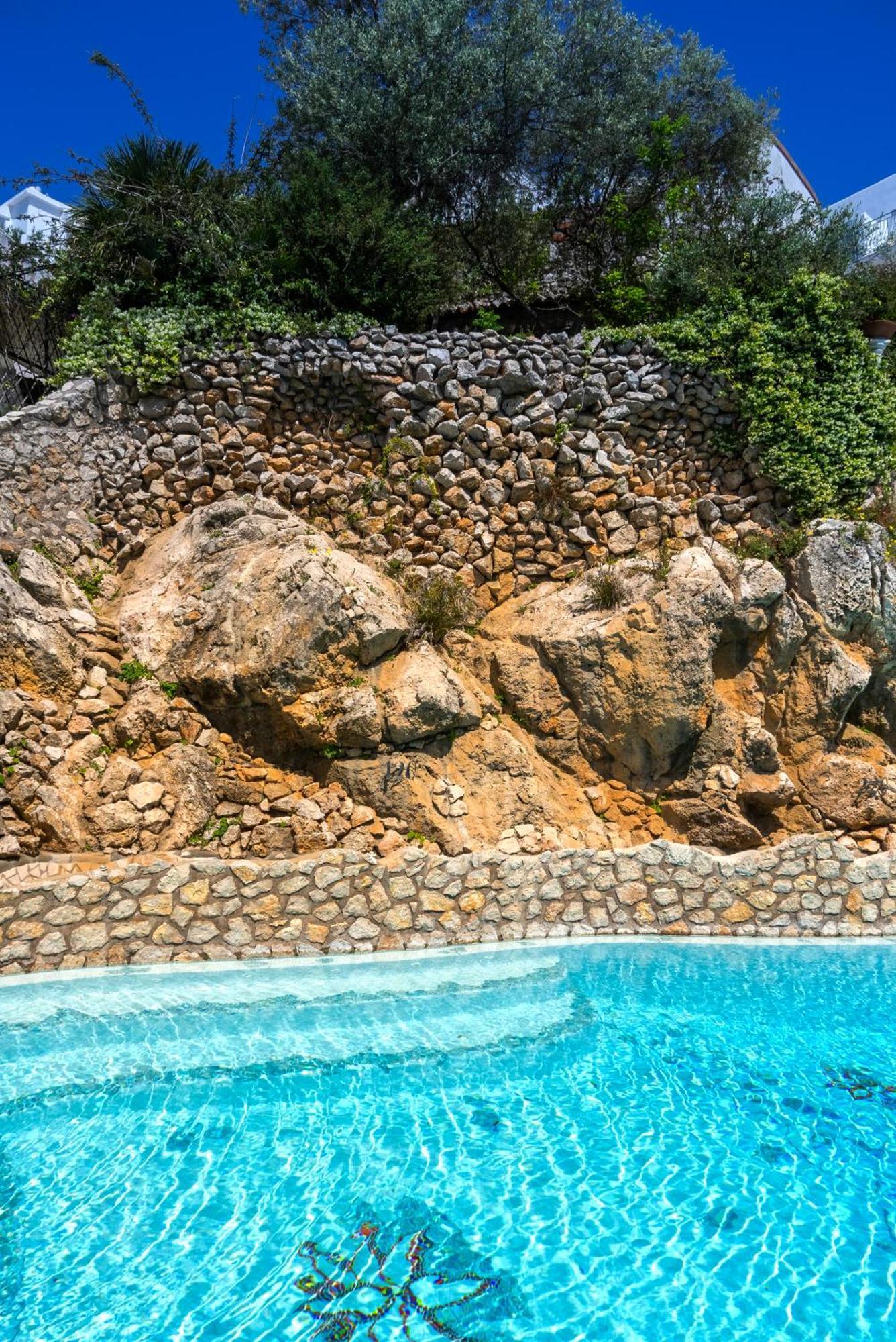 Hotel La Floridiana Capri Luaran gambar