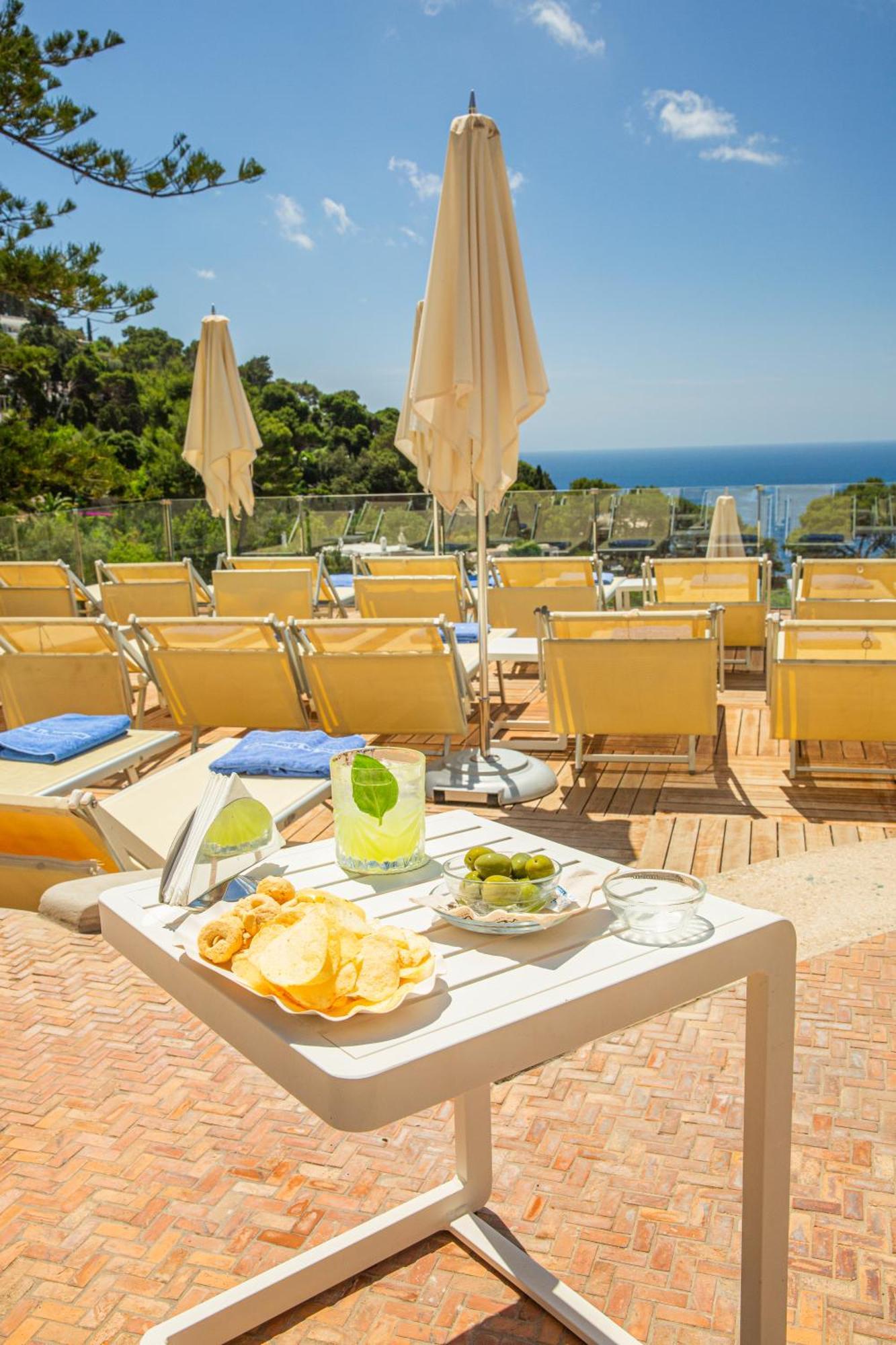 Hotel La Floridiana Capri Luaran gambar